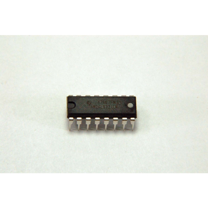 Texas Instruments - AM26LS32ACN - IC. Quad  Differential Line Receivers.