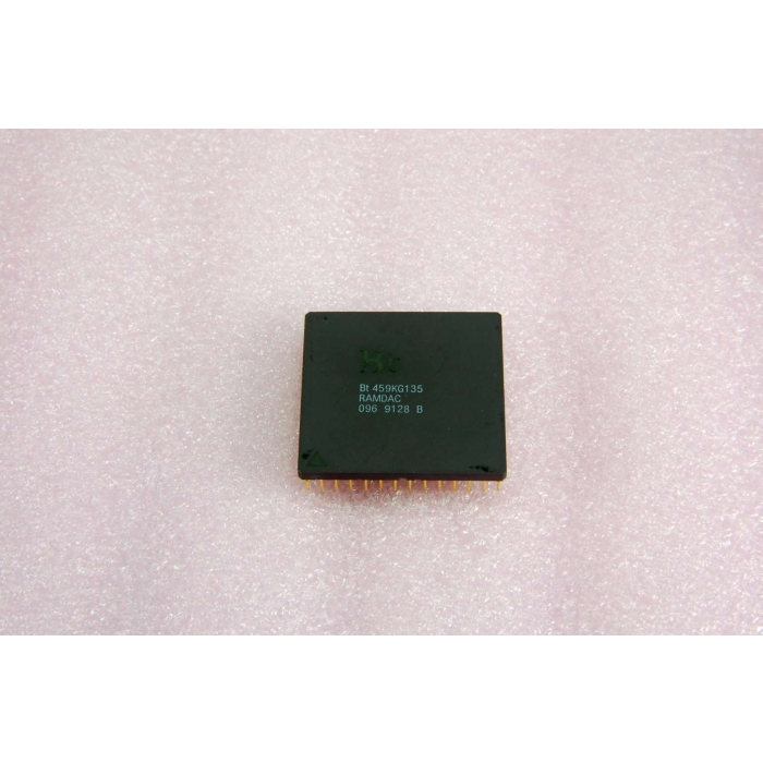 BT - BT459KG135 - IC, D/A Converter. Triple 8 Bit RAMDAC.