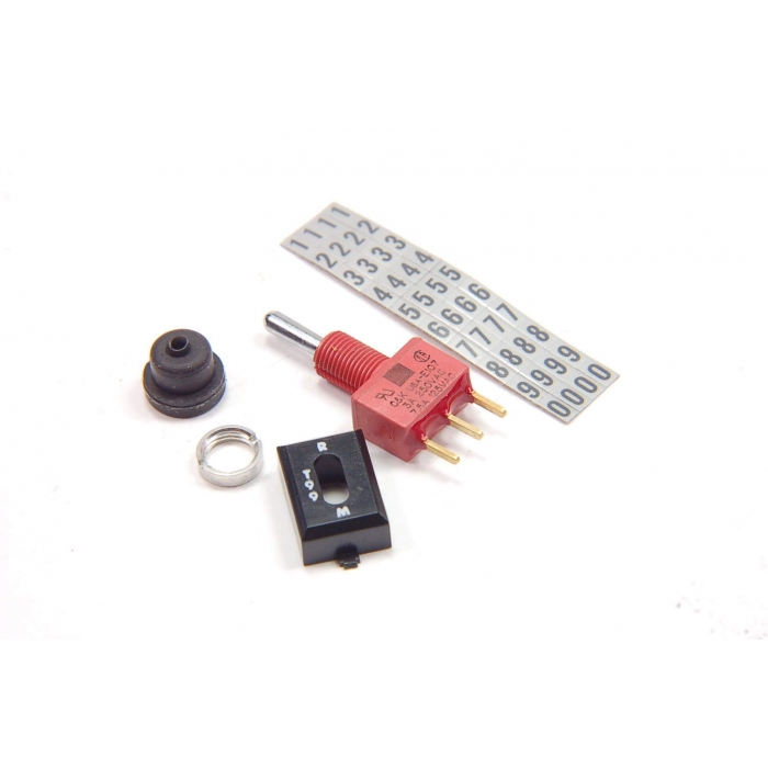 ITT - Cannon - C & K Components - E107SYCQ - Switch, toggle. SPDT 7.5Amp 125VAC.